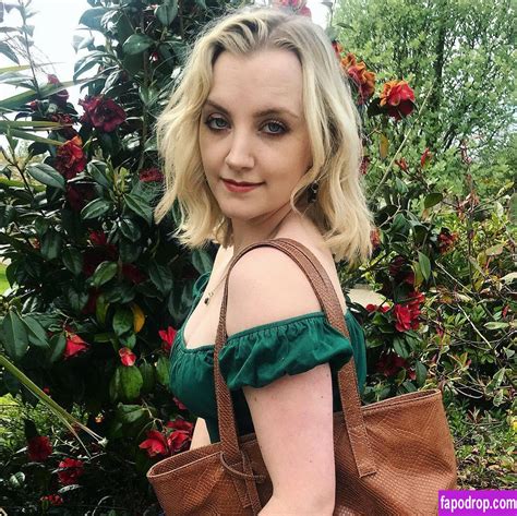 evanna lynch pussy|Evanna Lynch NUDE Leaked Uncensored Pics